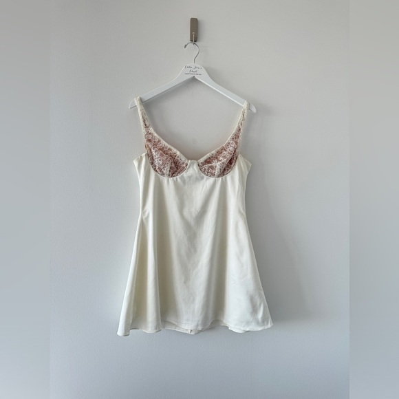 HOUSE OF CB Cassandra White Lace Satin Mini Dress L - Picture 8 of 14